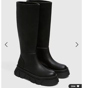 NWT Knee-High Black Platform Boots w/ Chunky Lug Sole, Pull&Bear, Size 6.5